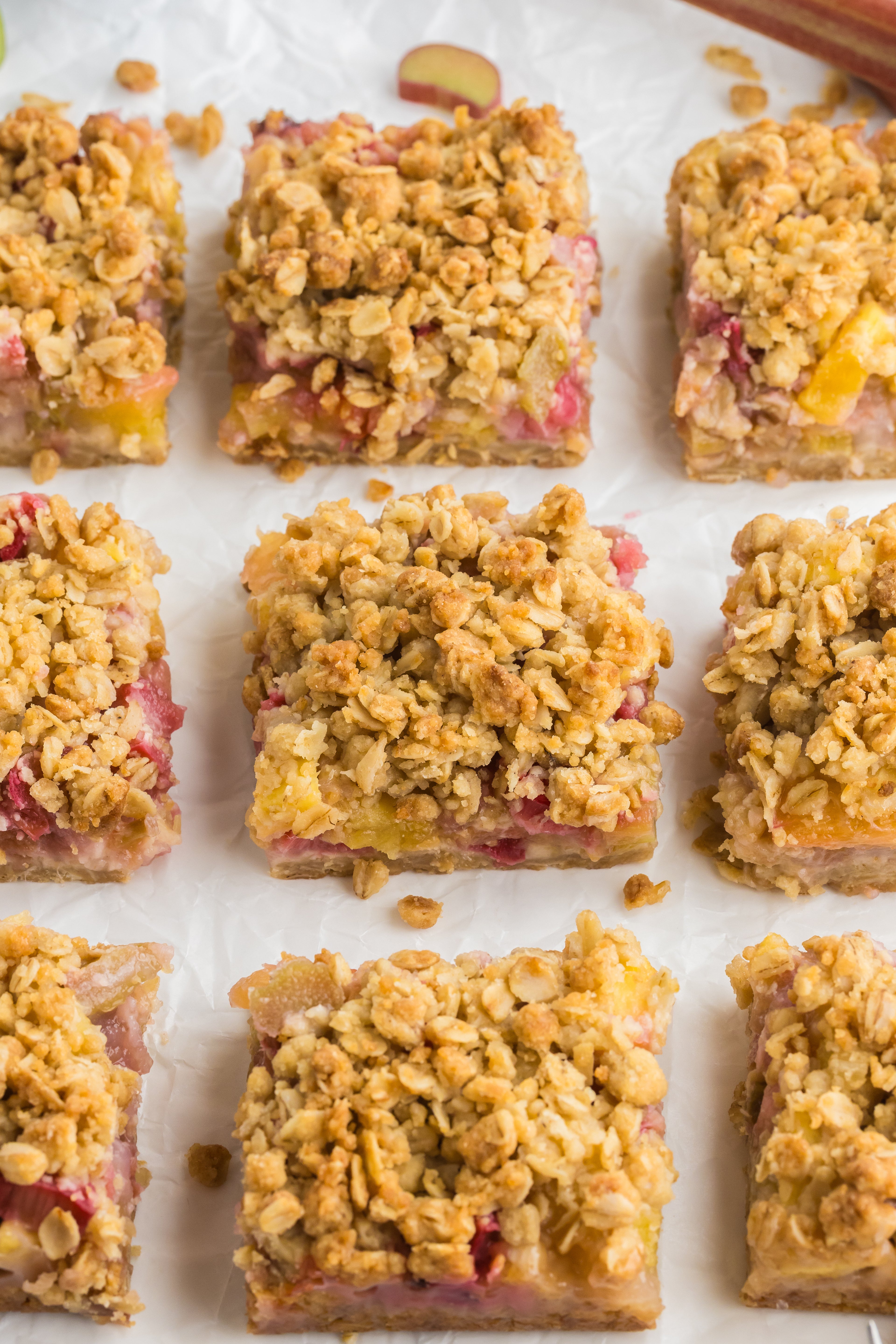 Rhubarb Pineapple Crumble Bars