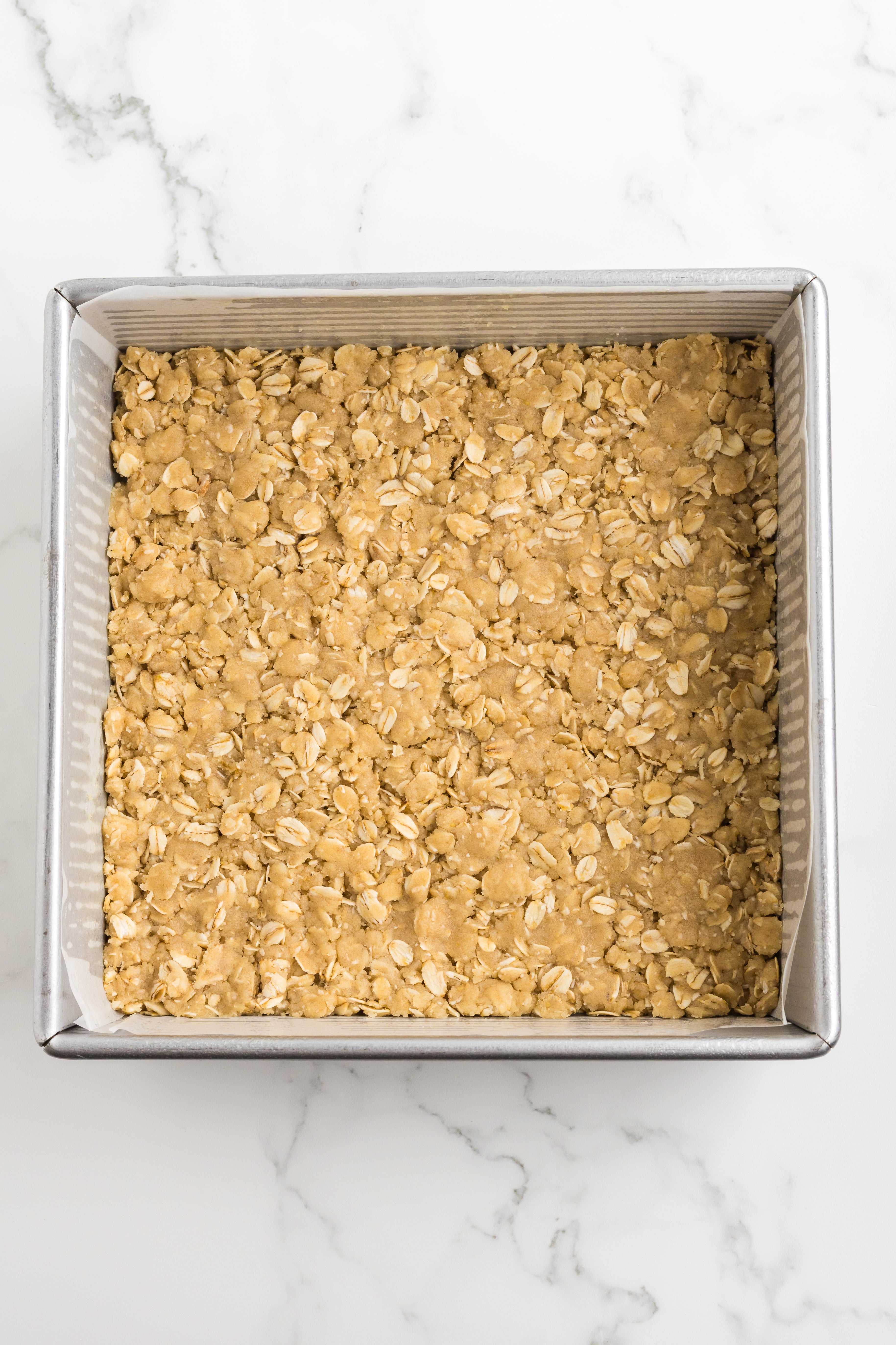 Rhubarb Pineapple Crumble Bars