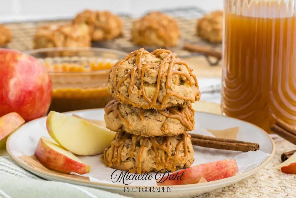 Caramel Apple Oatmeal Cookies