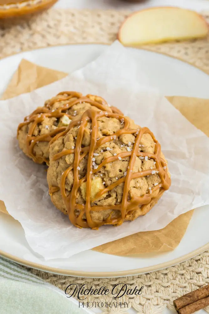 Caramel Apple Oatmeal Cookies