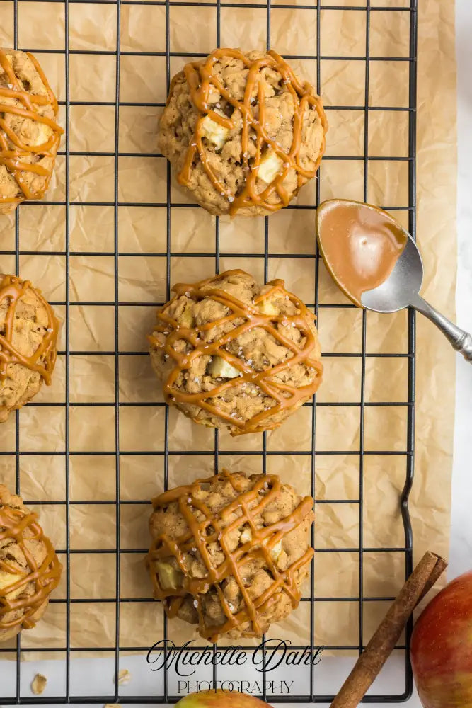 Caramel Apple Oatmeal Cookies