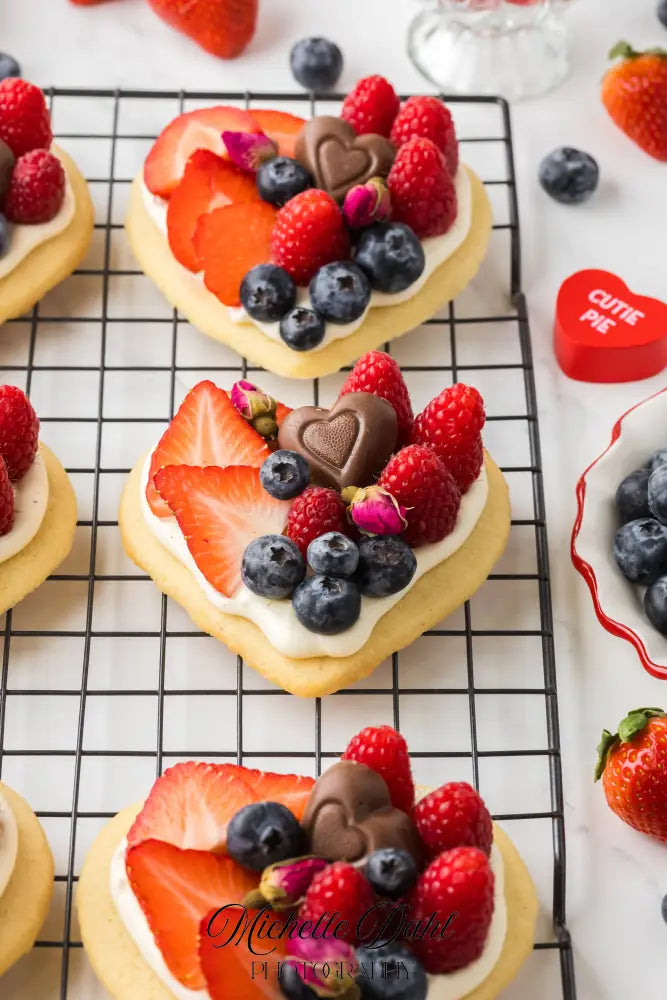 Heart Fruit Pizzas