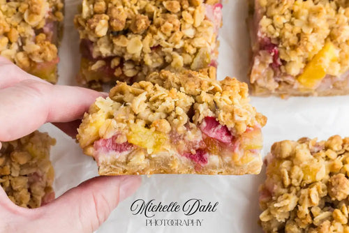 Rhubarb Pineapple Crumble Bars